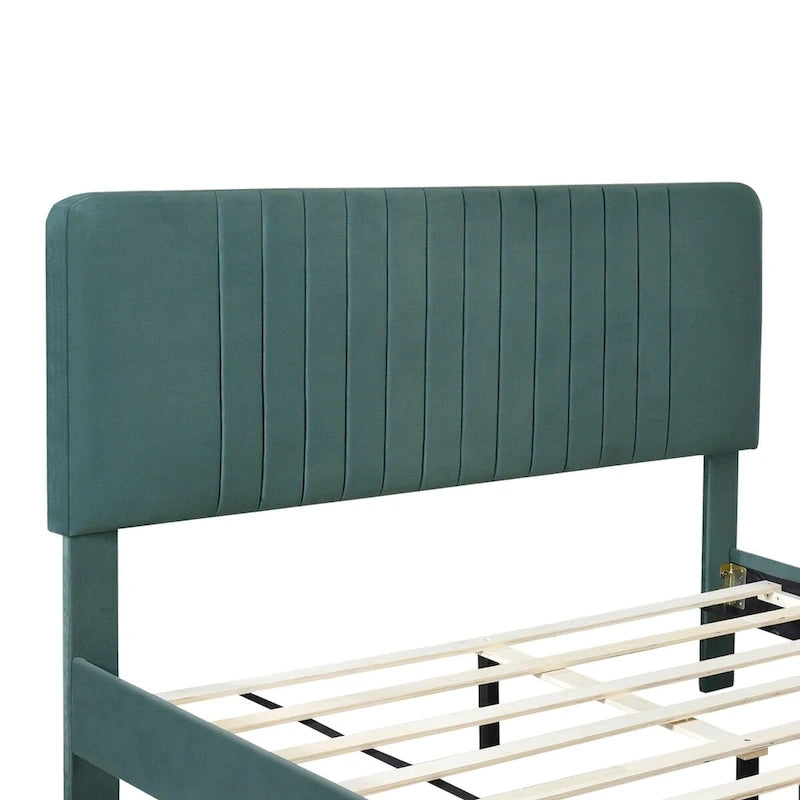 Lit plateforme tapissé Queen Size, pas besoin de sommier tapissier, tissu velours