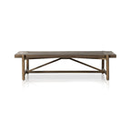 Grande table basse rectangulaire, structure en bois massif, pièce maîtresse du salon